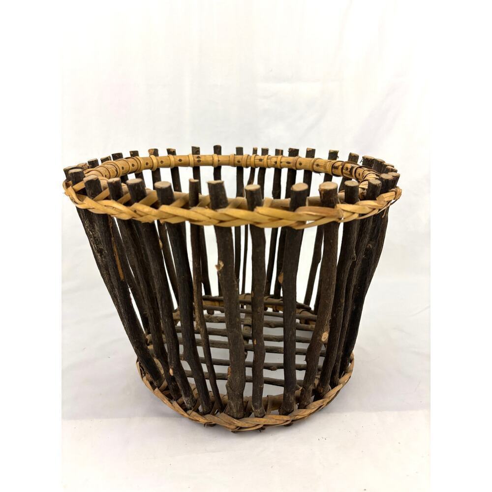 VTG Primitive Pine Tree Branch Gathering Basket Rustic Wooden Bowl‎ 11.5"x9"